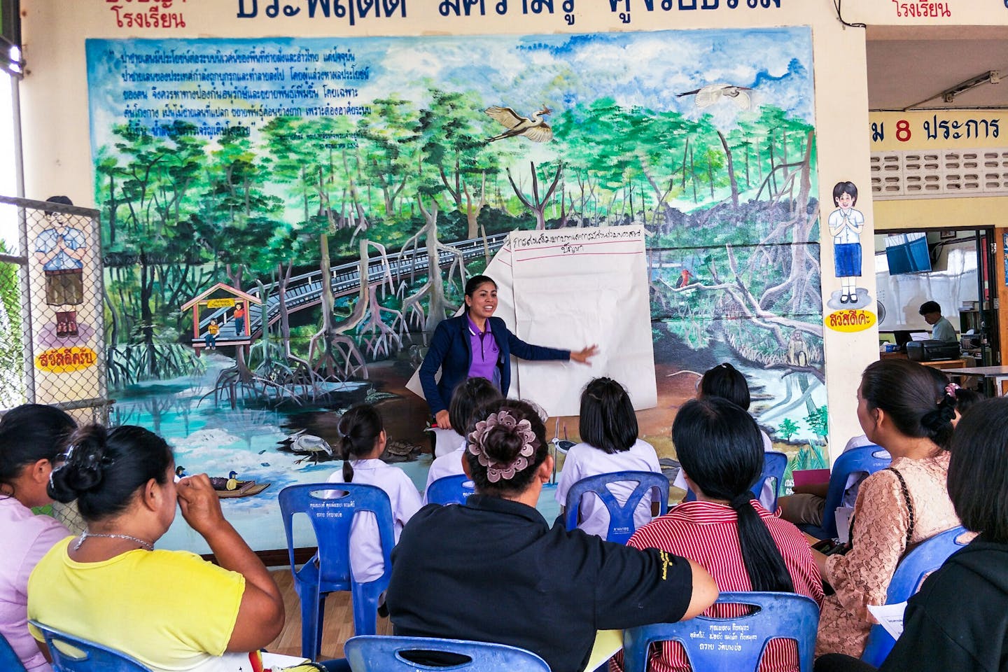 Mangroves for the Future, Marriott and Sukhothai Thammathirat Open University collaborate for Thailand’s coastal resources