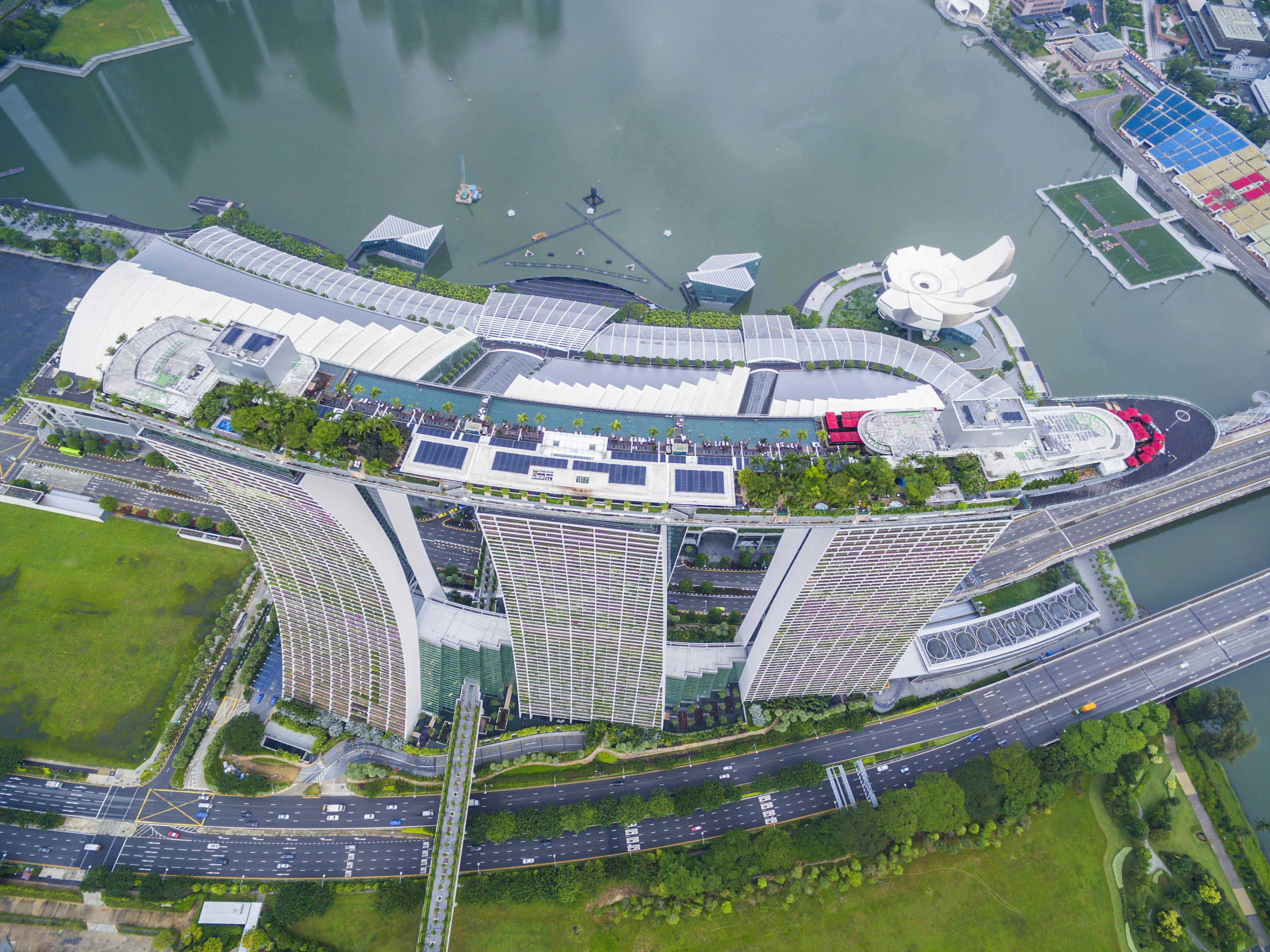 Conergy brings solar power to Marina Bay Sands; reduces carbon footprint