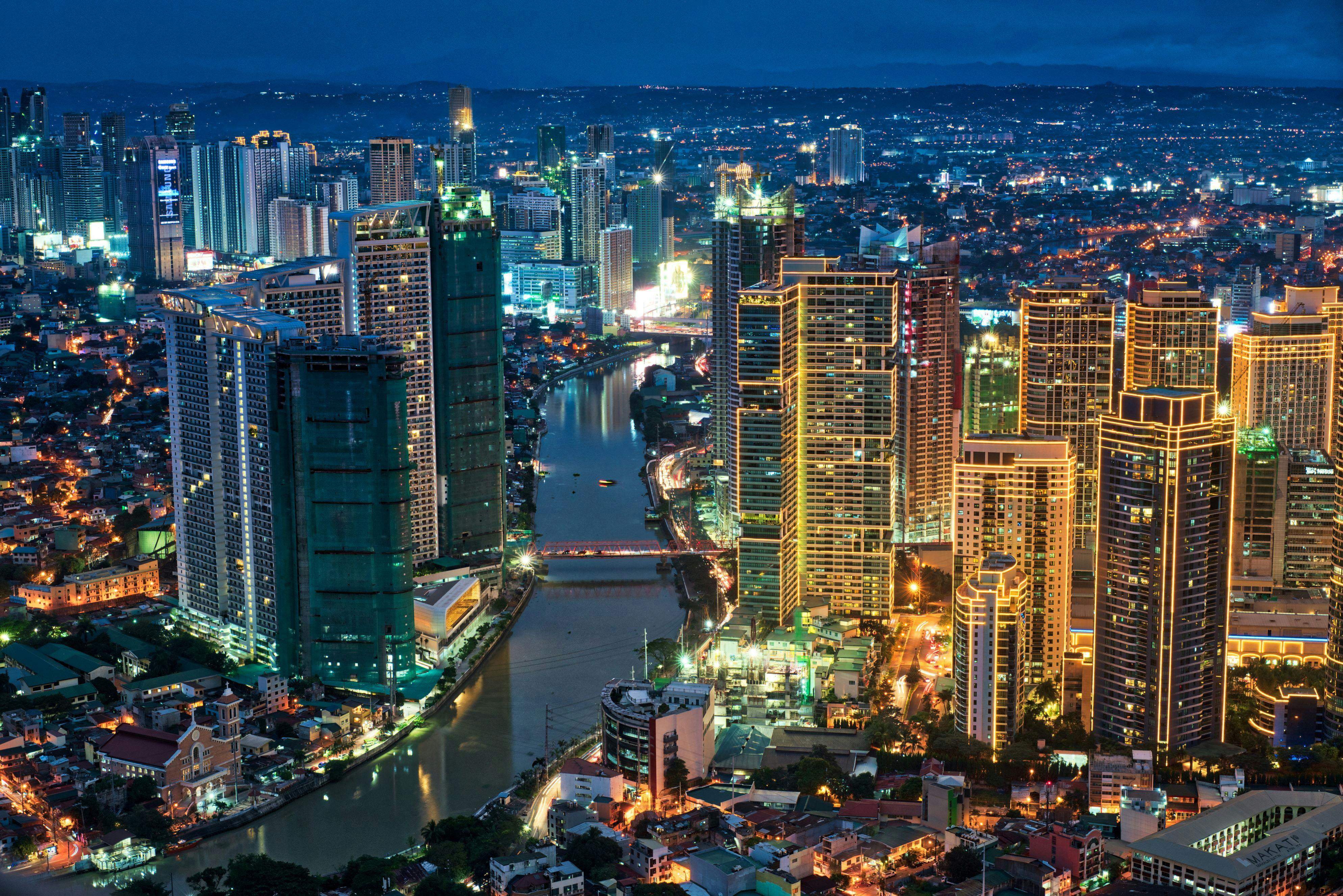 Asia leads global renewable energy growth, but supply chain and climate volatility raise insurance complexity