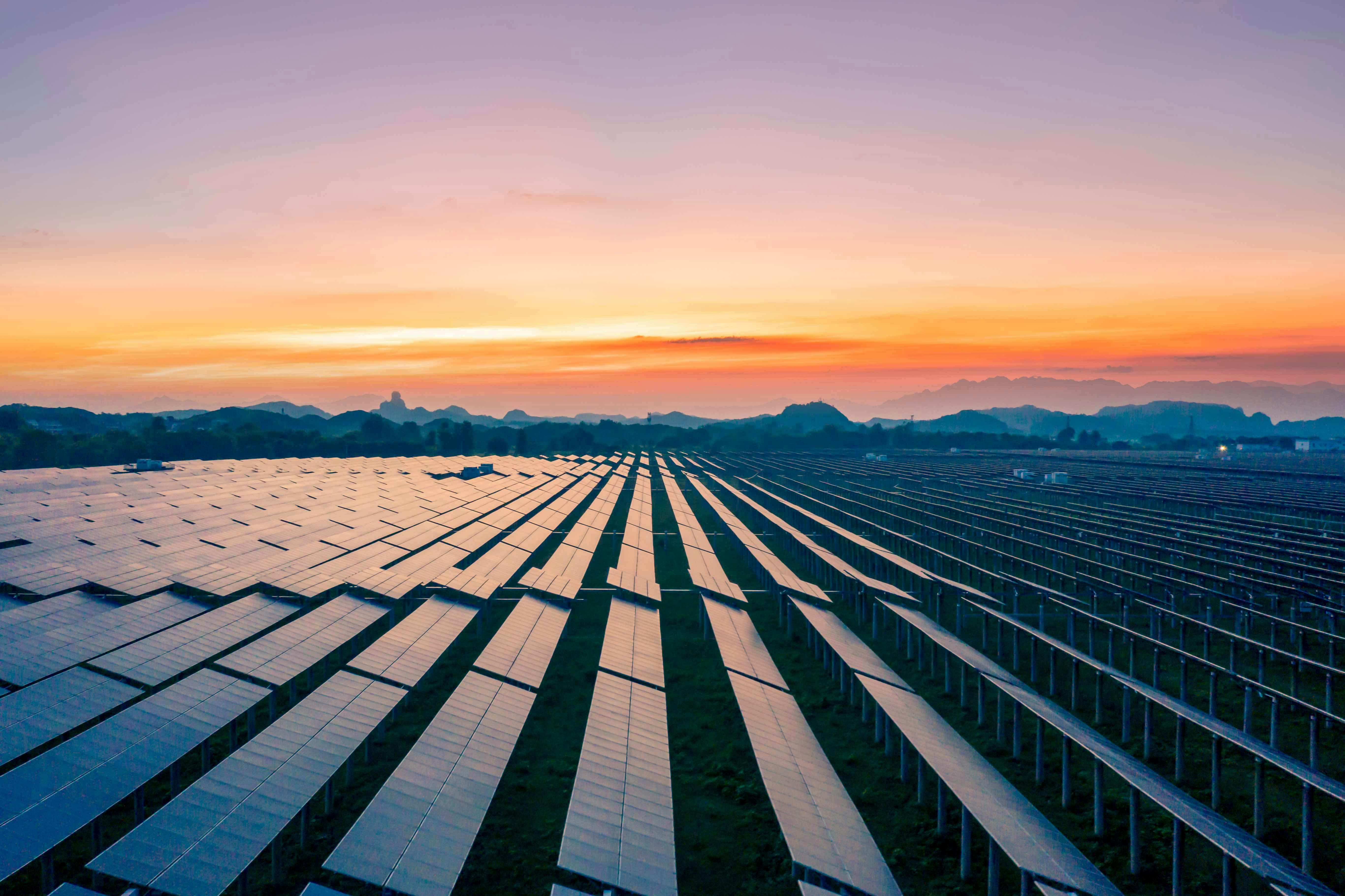 The sun is shining on renewable energy according to latest Willis Renewable Energy Market Review