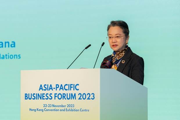 Leading executives meeting at UN forum point the way towards green, sustainable businesses in Asia and the Pacific