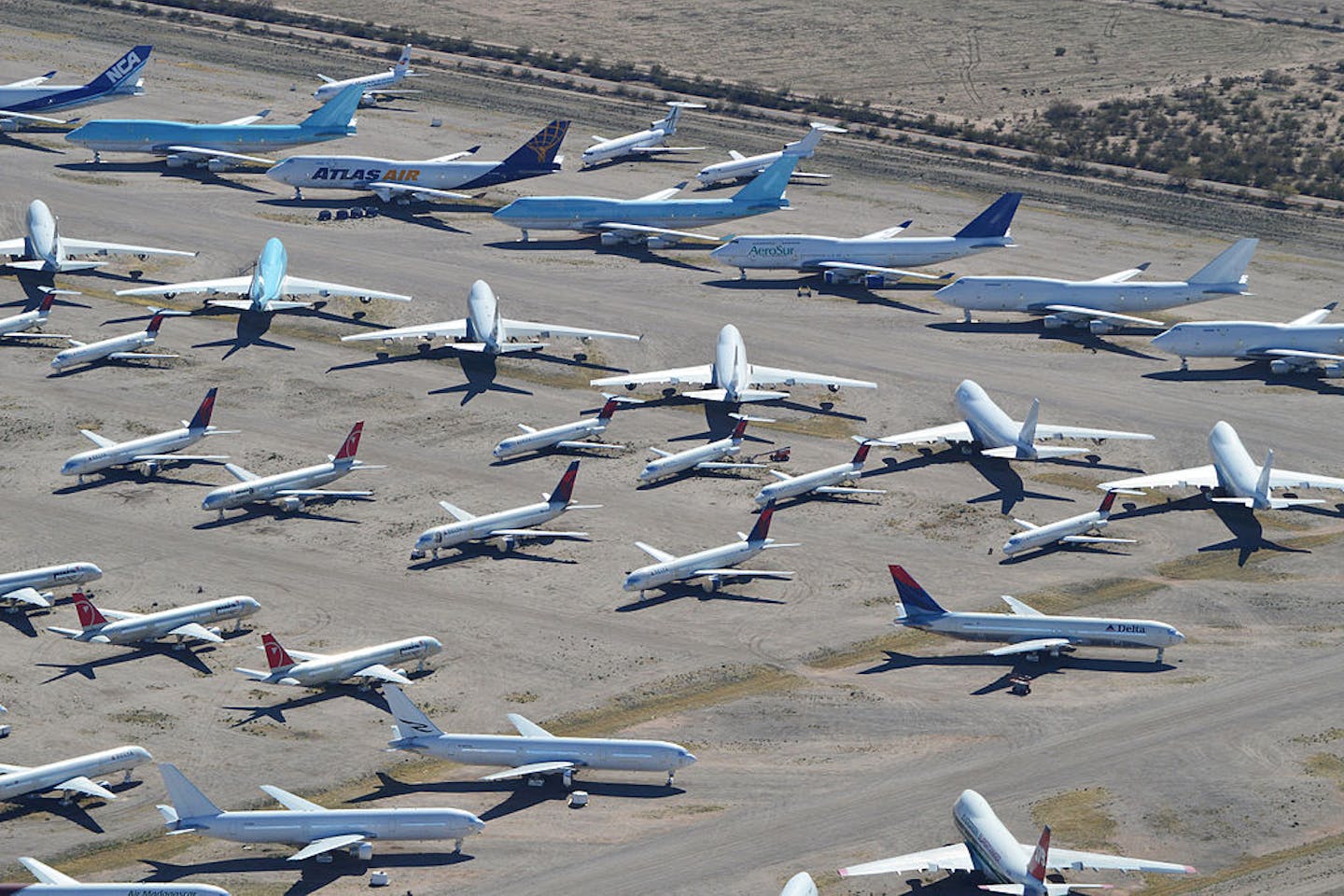 airplanes grounded