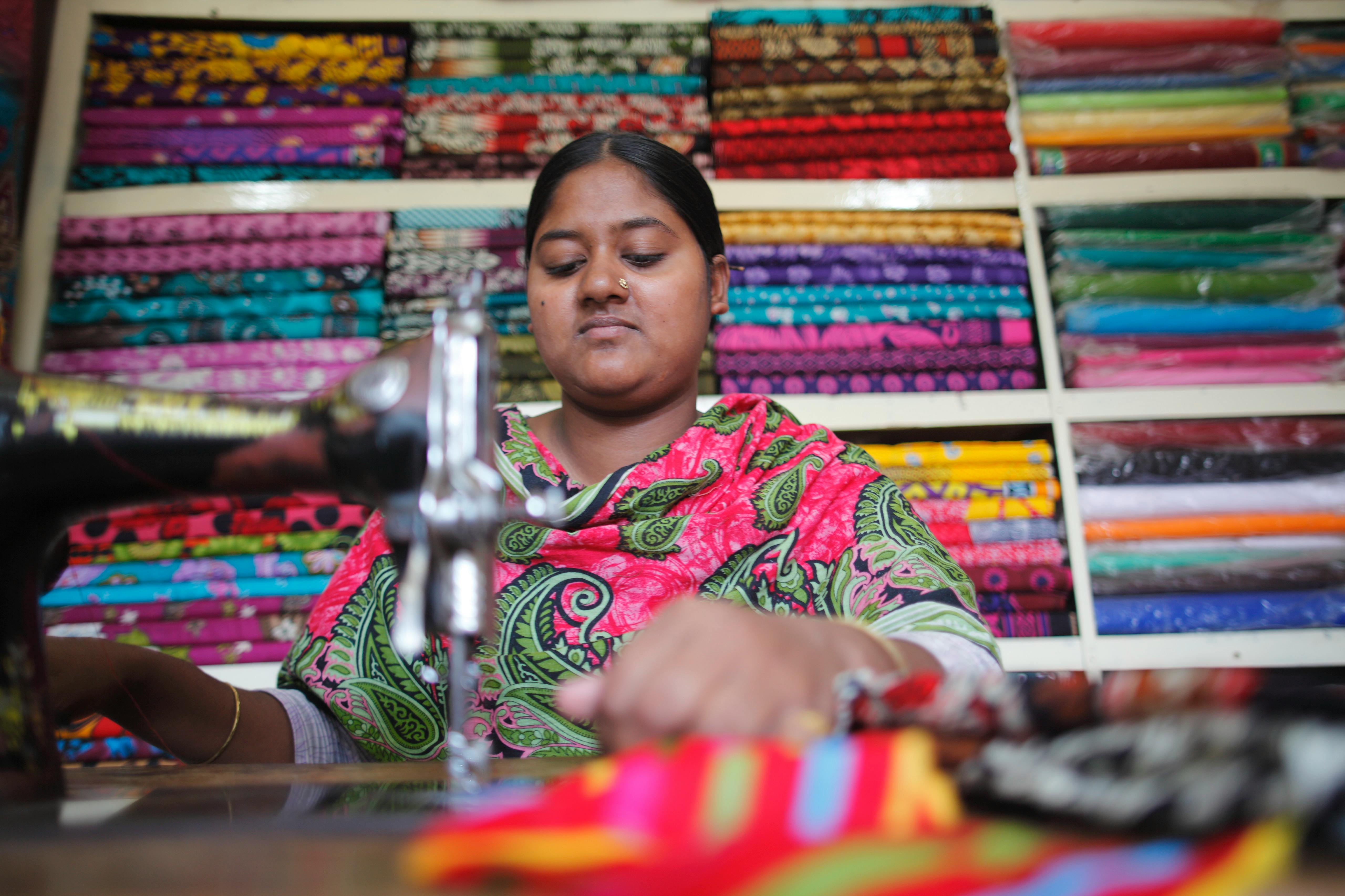 A Decade After Rana Plaza, Bangladesh Garment Workers Fight On | News ...