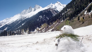 Snow_Kashmir_Climate_Change