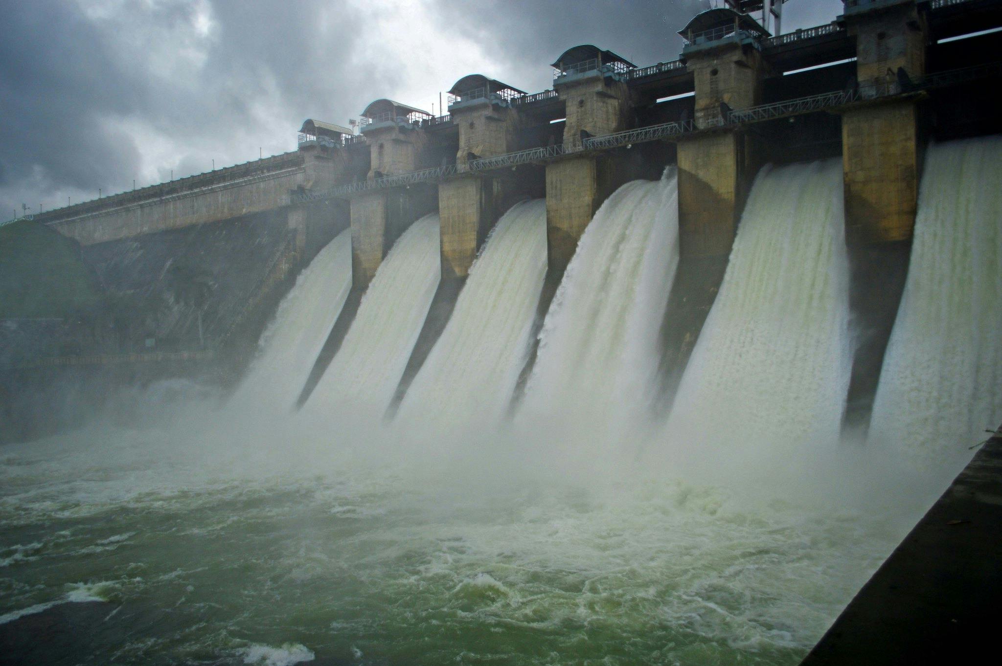 Dam_India