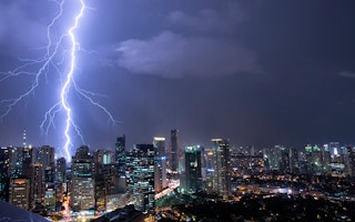 Lightning_Skyline_Manila