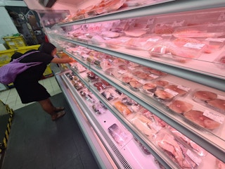 seafood shopping