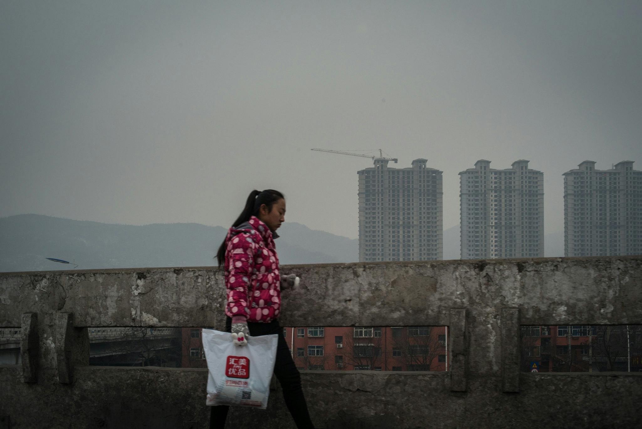 Smoking_Man_Hong_Kong