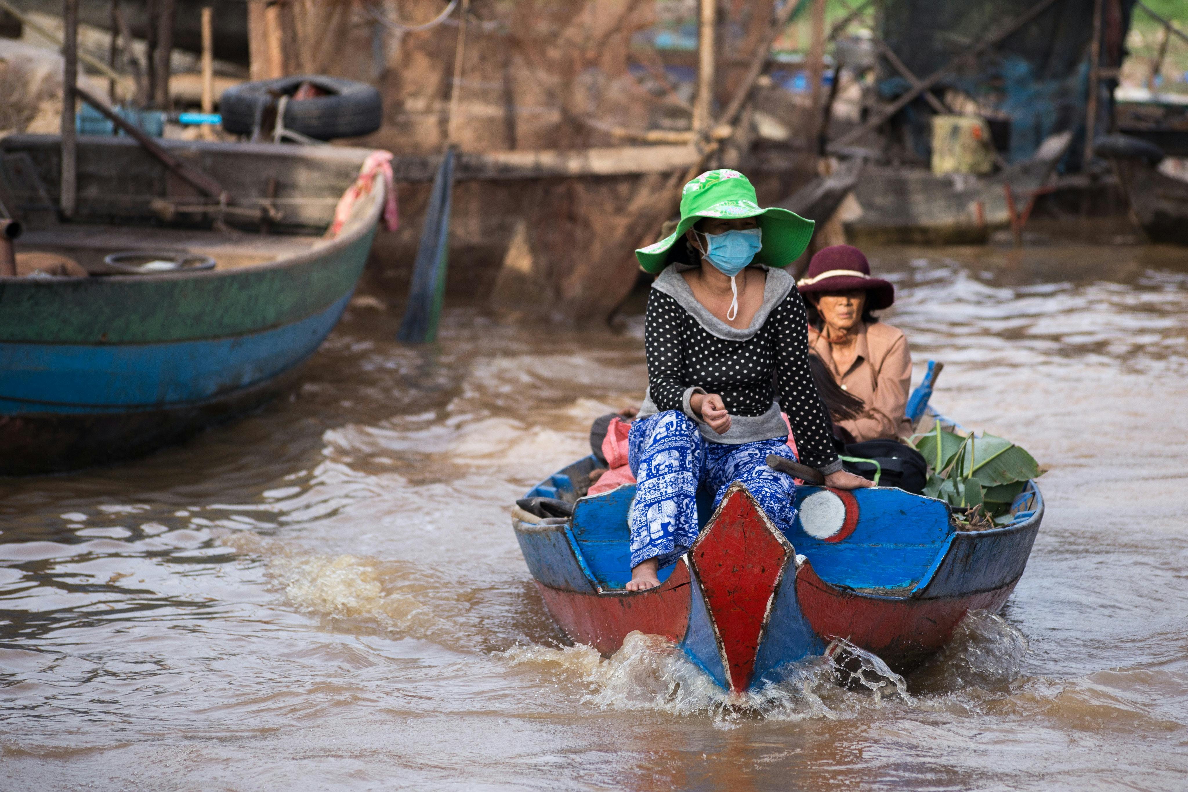Climate_Health_Inequality_Mask_Woman_Cambodia