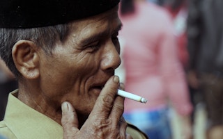 Tobacco_Man_Smoking
