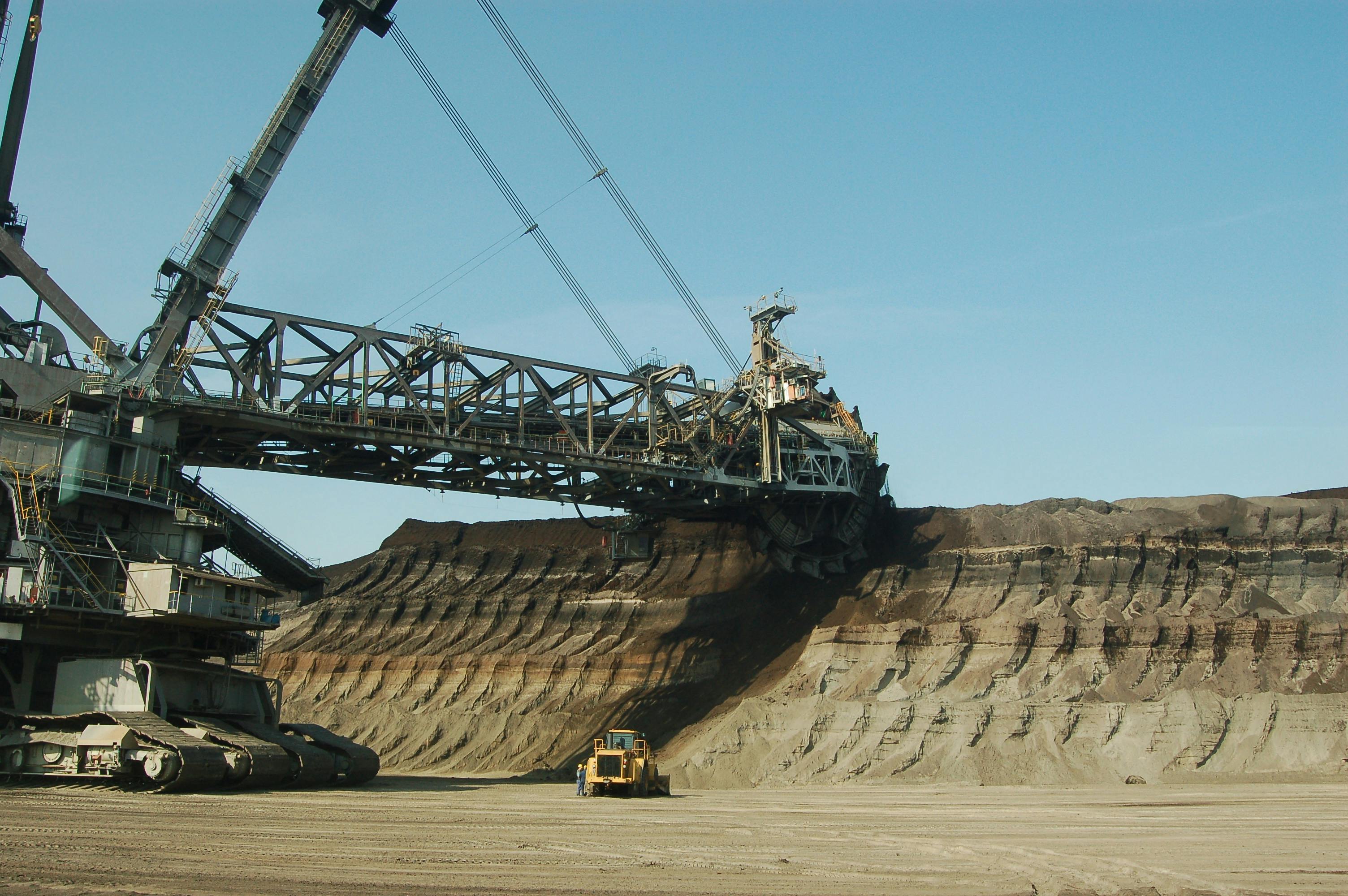 Surface_Mining_Extraction_Industry