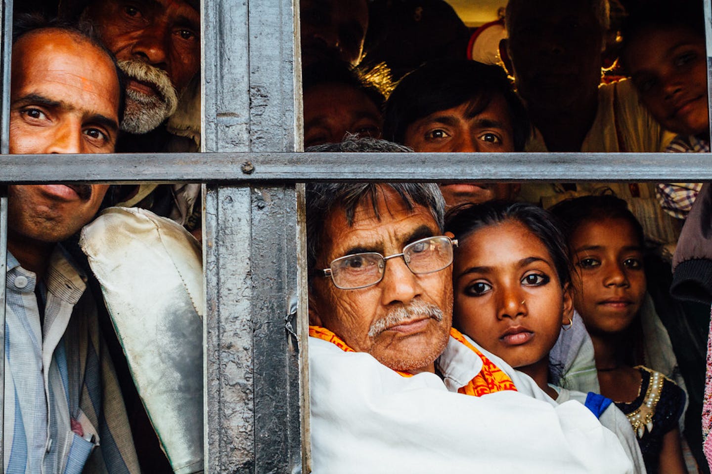 cramped bus india