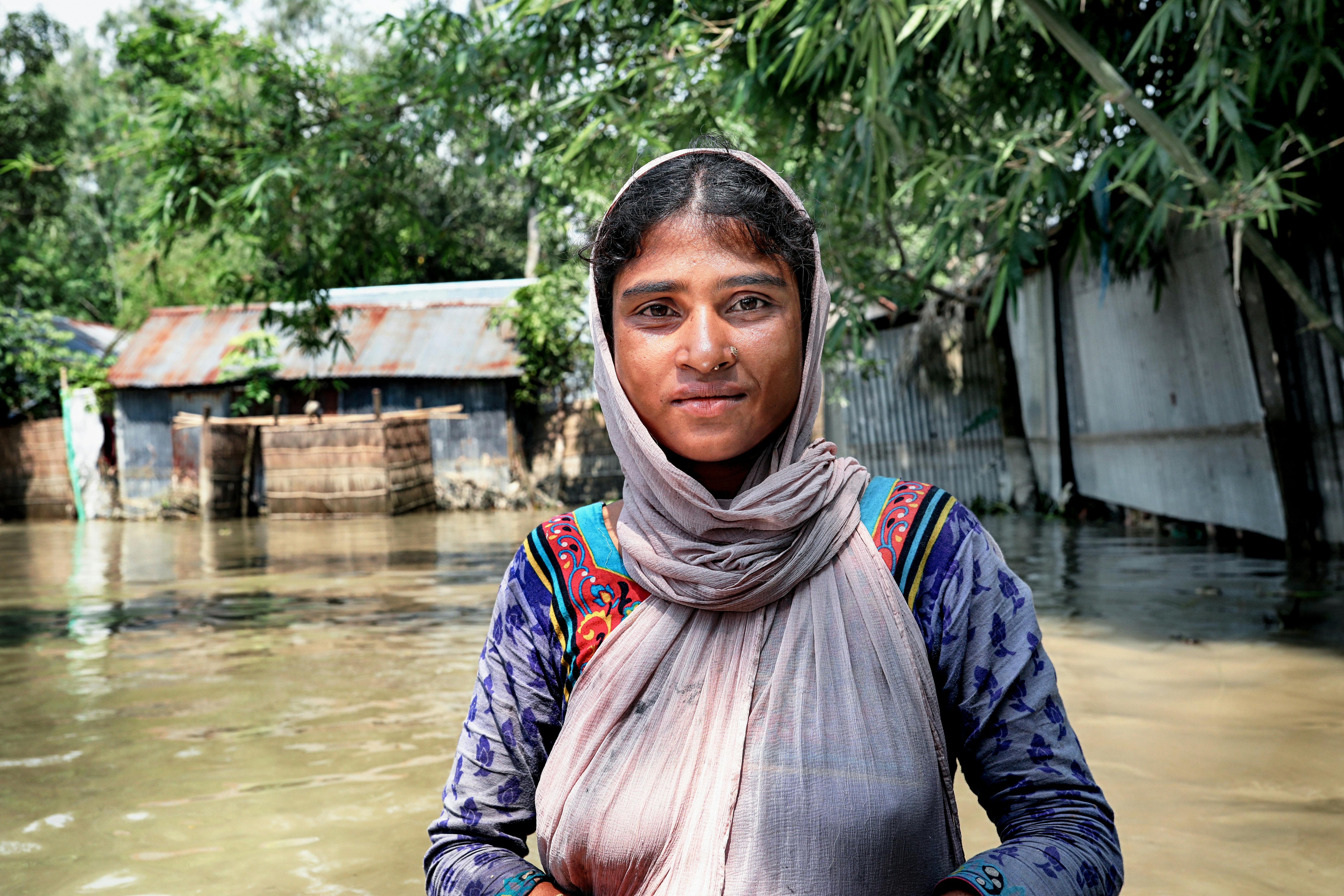 Flood_Woman_Bangladesh