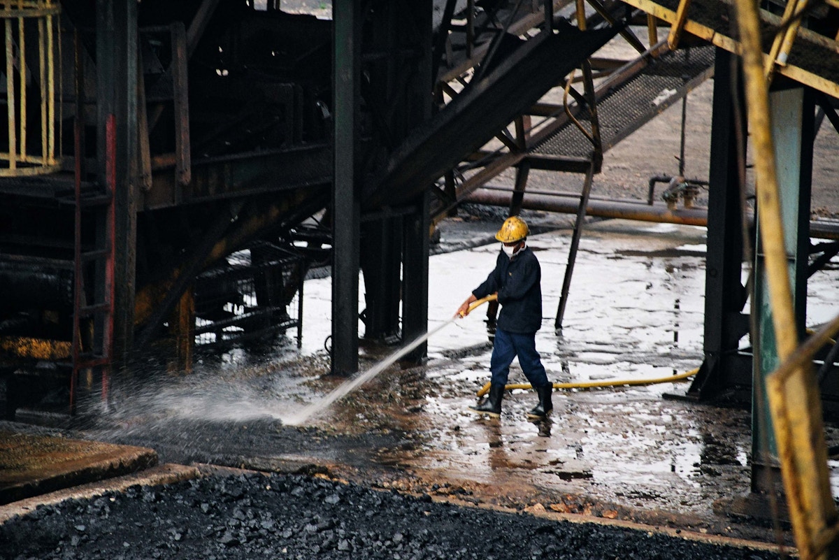 Pembakaran batu bara di Indonesia mencapai rekor tertinggi di tengah lonjakan industri peleburan |  Berita |  bisnis lingkungan