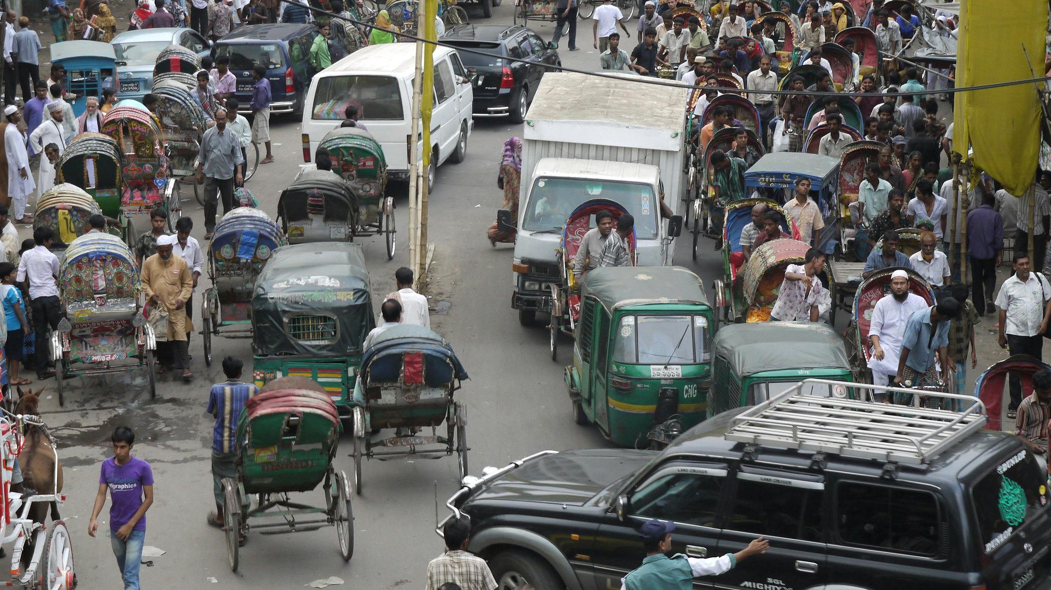 Traffic_Vehicles_Dhaka_Bangaladesh