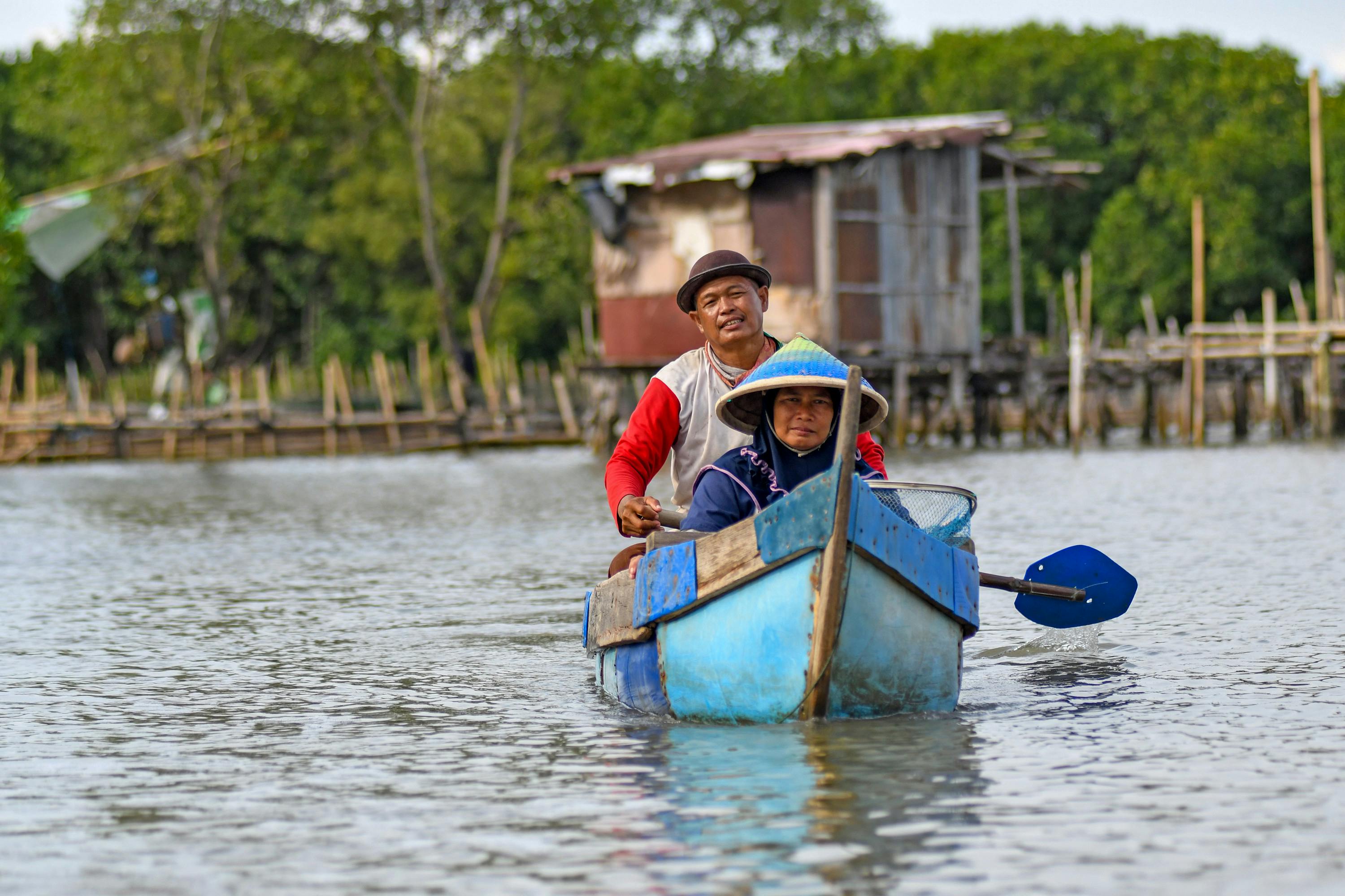 Loss_and_damage_canoe_fisherfolk