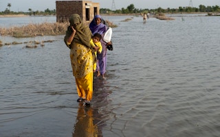 Women_Flood_Pakistan
