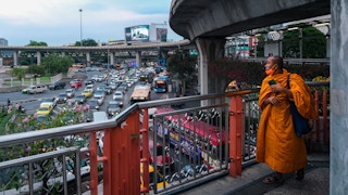Traffic_Monk_Thailand