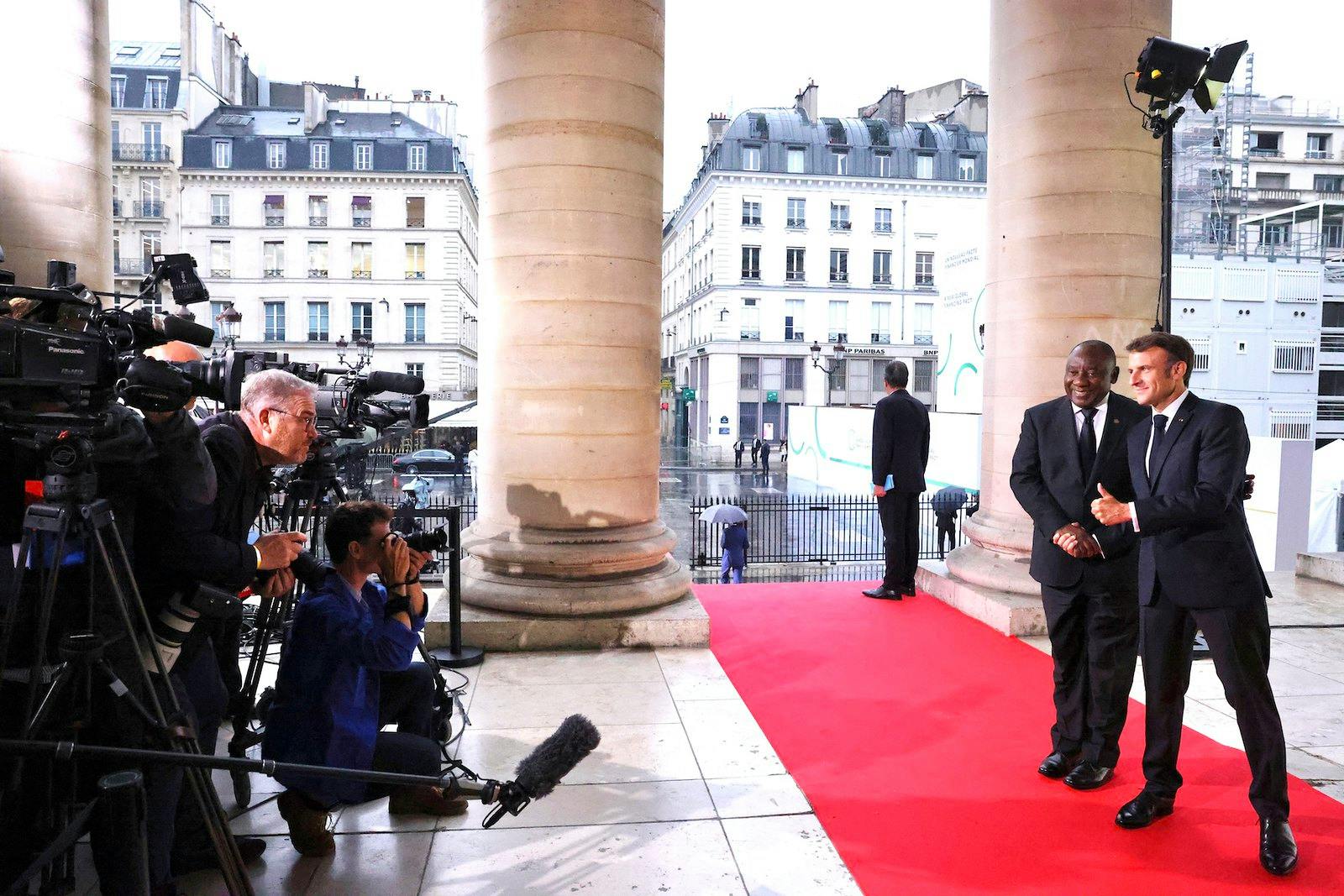 Macron_Ramaphosa_Paris