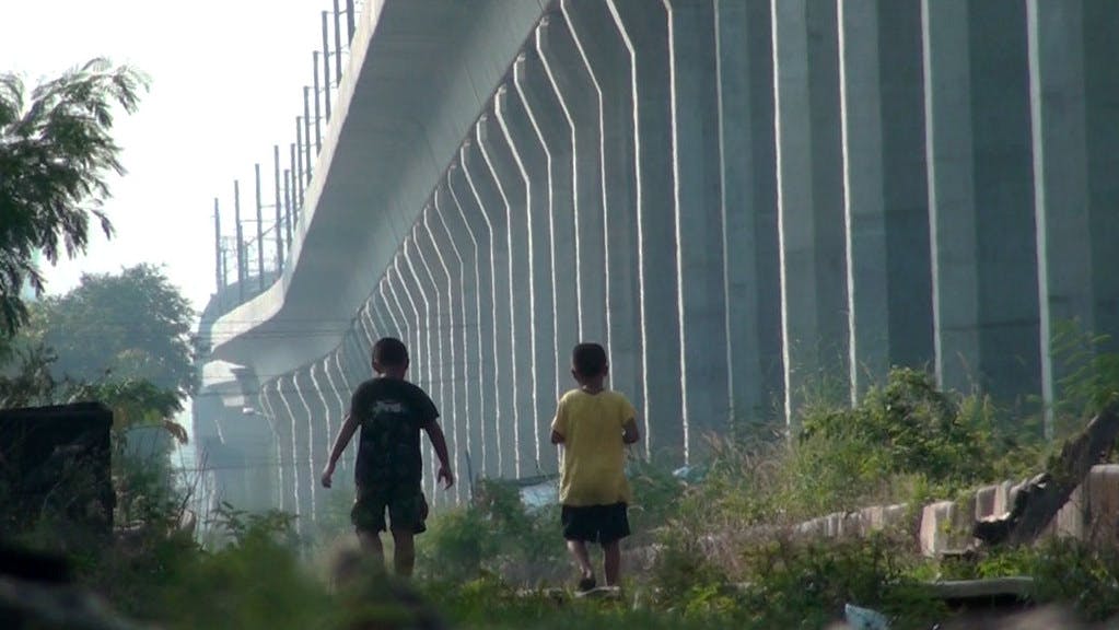 Skyway_Children_Bangkok