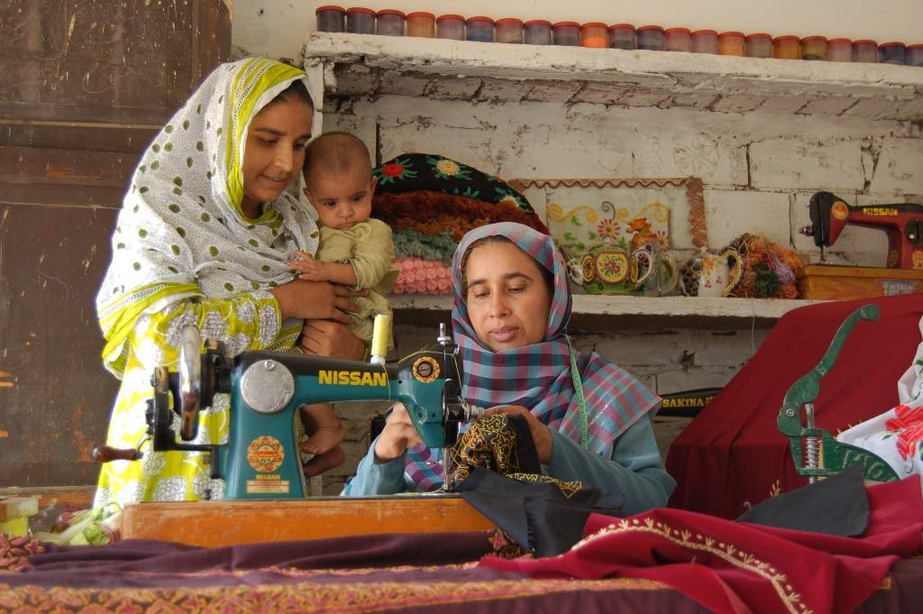 Women_Inequality_Climate_Pakistan