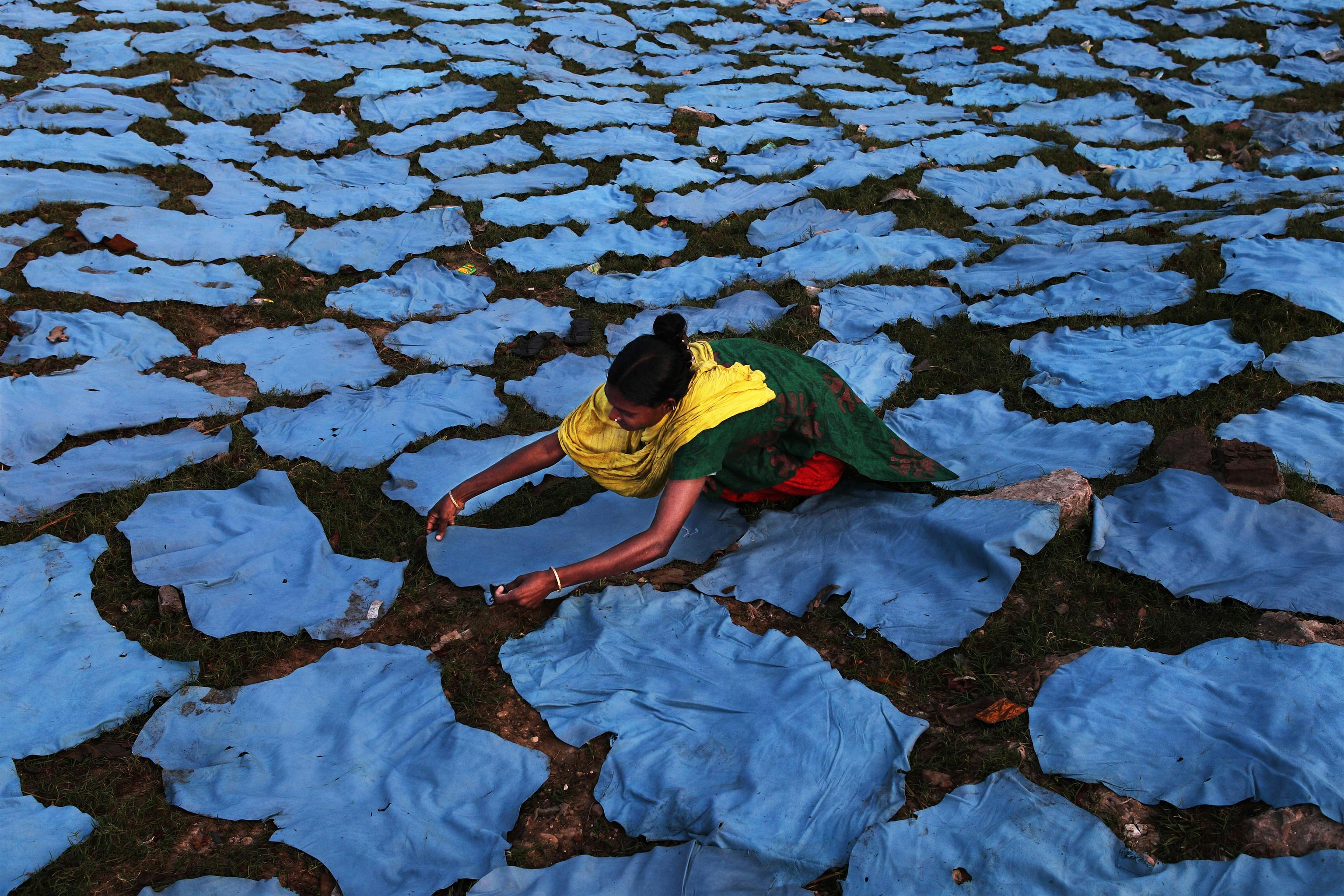 Woman_Leather_Worker_Bangladesh