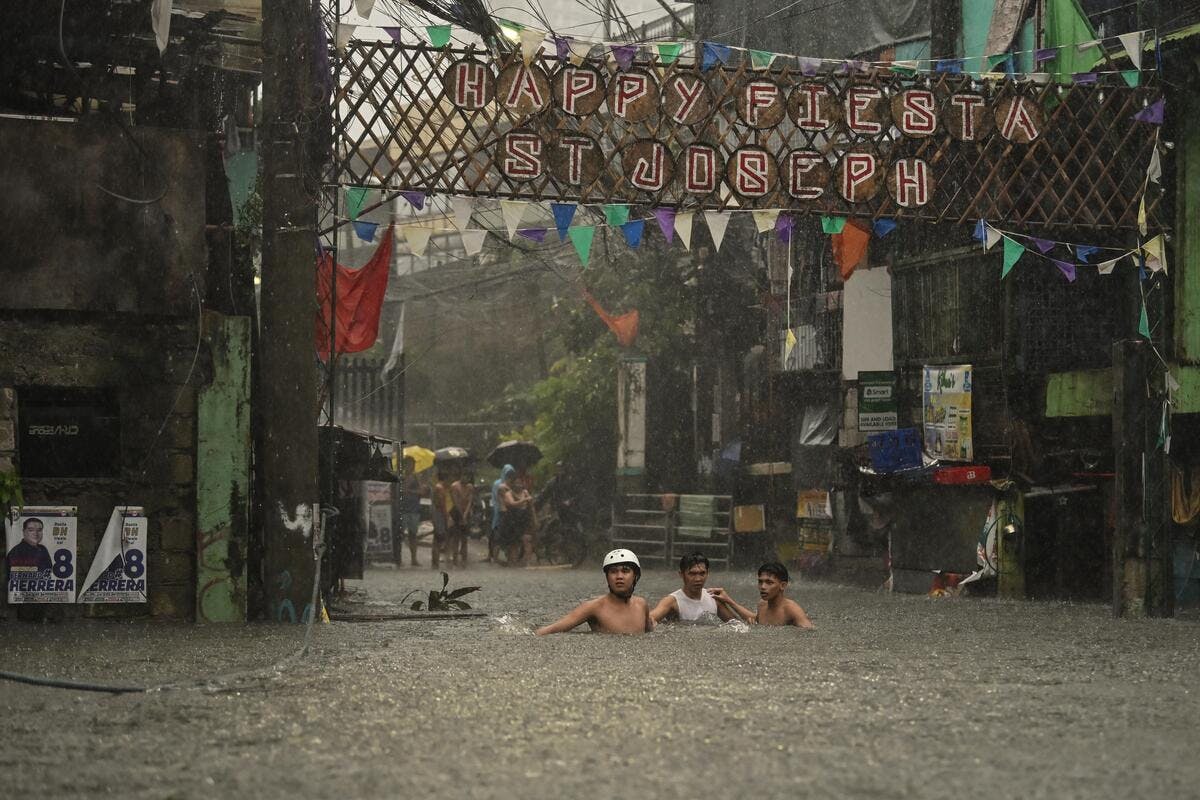 UCFS_PH_Quezon_City_Flood