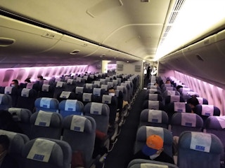 empty flight fr PEK to LAX