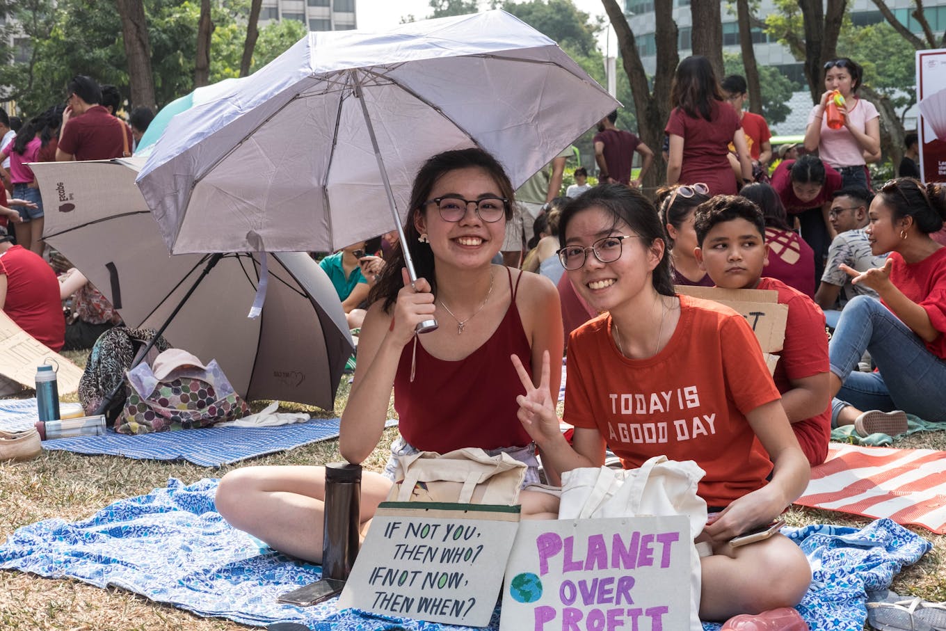 Singaporeans braved 33 degrees Celsius heat, 53 per cent humidity and high air pollution to attend the rally.