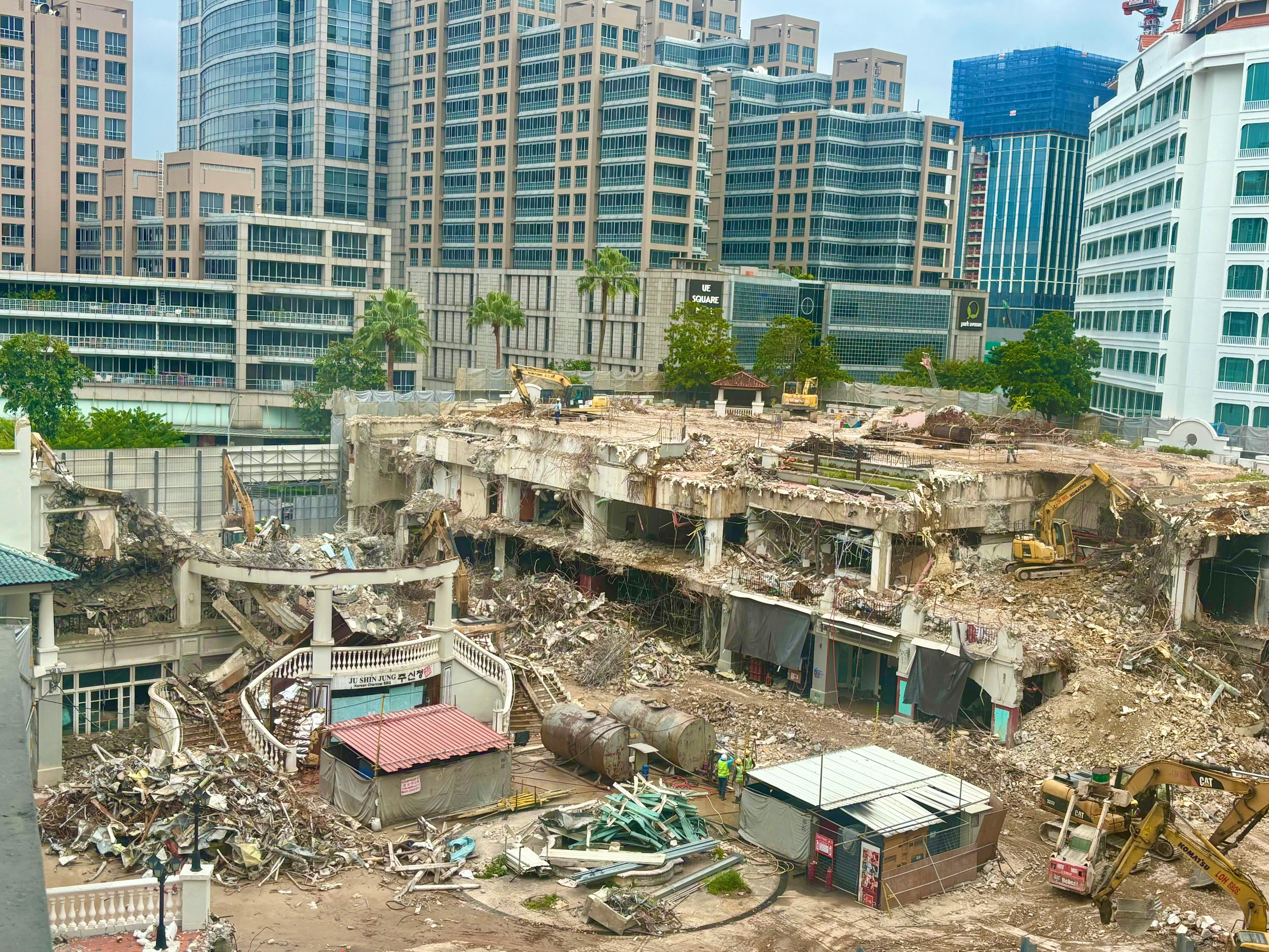 Frasers Property’s serviced residence, Fraser Place Robertson Walk, and its adjoining commercial area, Robertson Walk, as of 9 January 2026