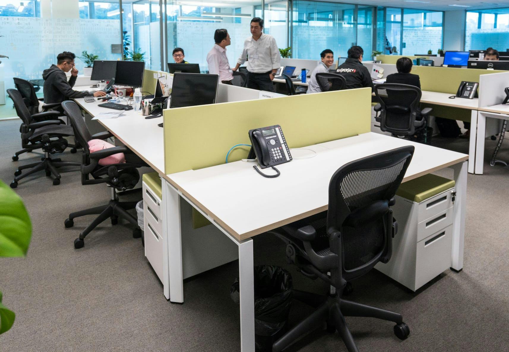 Managing climate-friendly and energy-efficient buildings