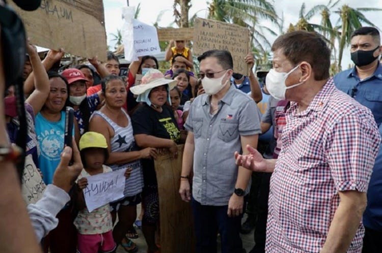 Duterte visits Siargao amid Typhoon Rai