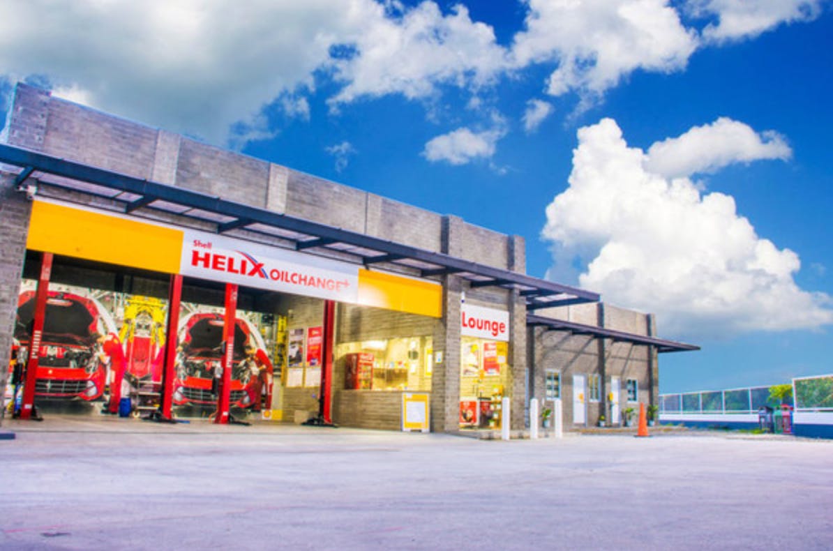 Shell mobility station made from eco-bricks