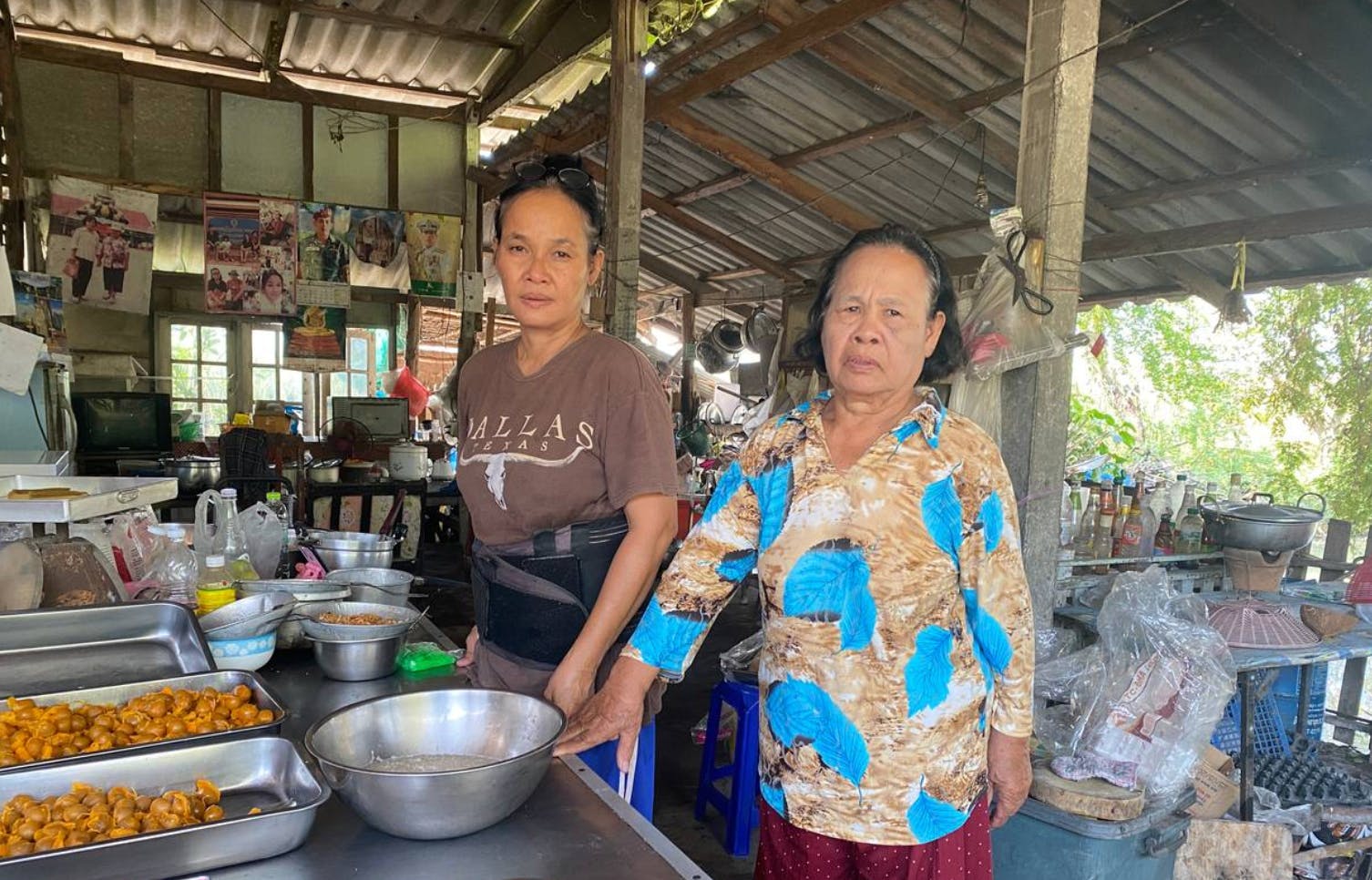 Ubon Chansoi and her daughter Sunee Thongwong