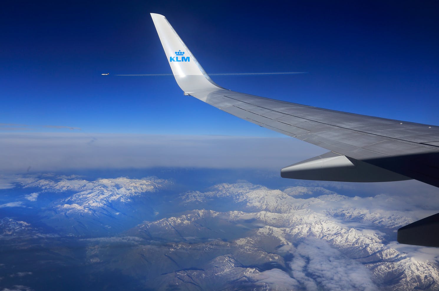 Dutch airline KLM was one of the first companies to get into trouble for using carbon offsets to claim that air travel was "carbon neutral".
