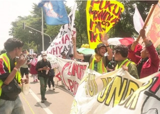 A coalition named Bumi Butuh Aksi managed to gather thousands of people to launch a climate strike on May 23, 2023.