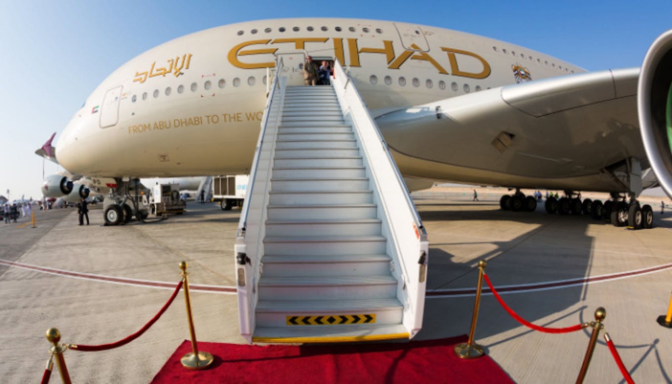 Etihad's ad campaign in Australia prompted a complaint about the credibility of its net-zero claim. Image: M101Studio / Shutterstock