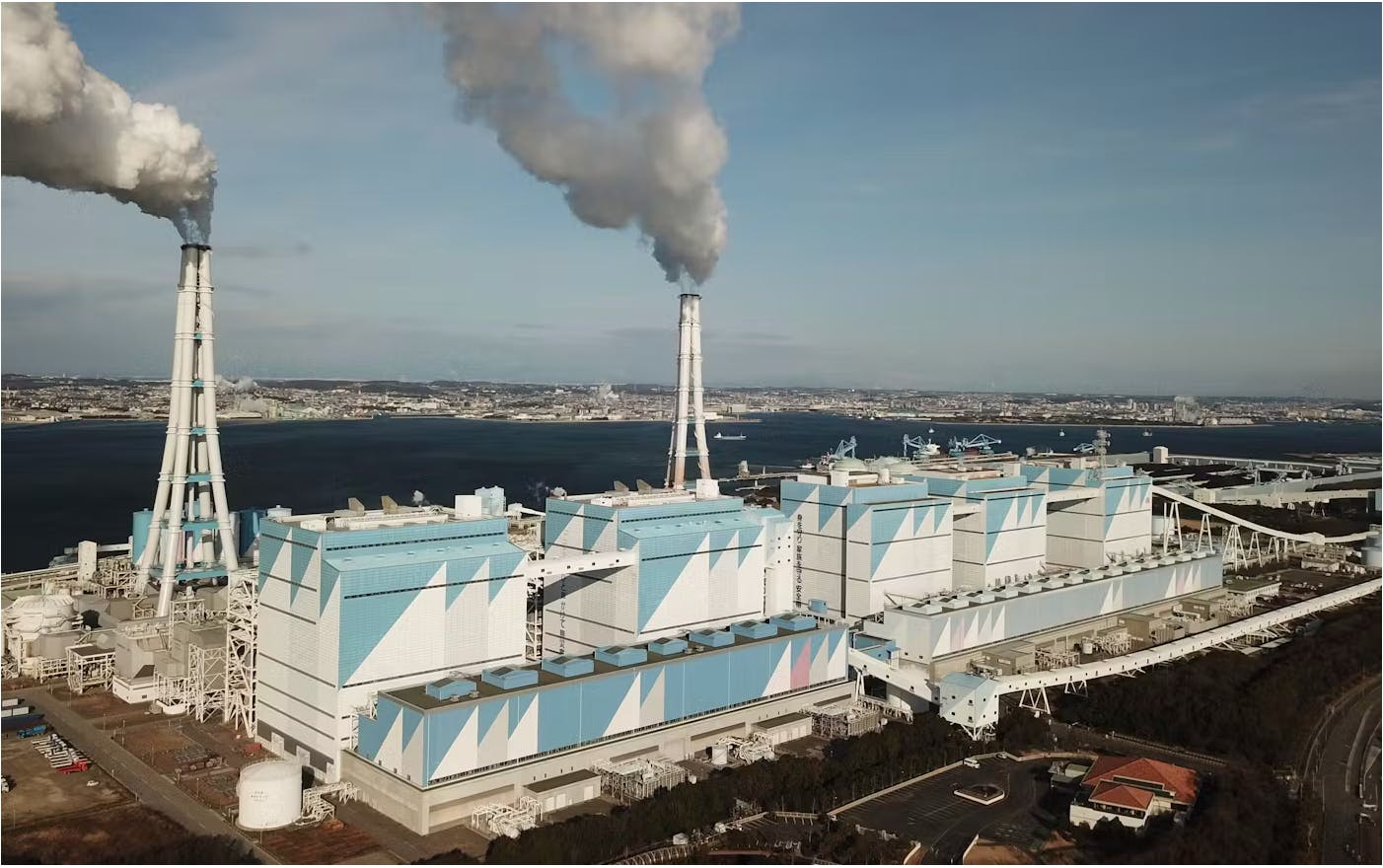 Japan claims that its new coal plants can reduce emissions by burning ammonia and blending hydrogen with fossil gas in gas plants.