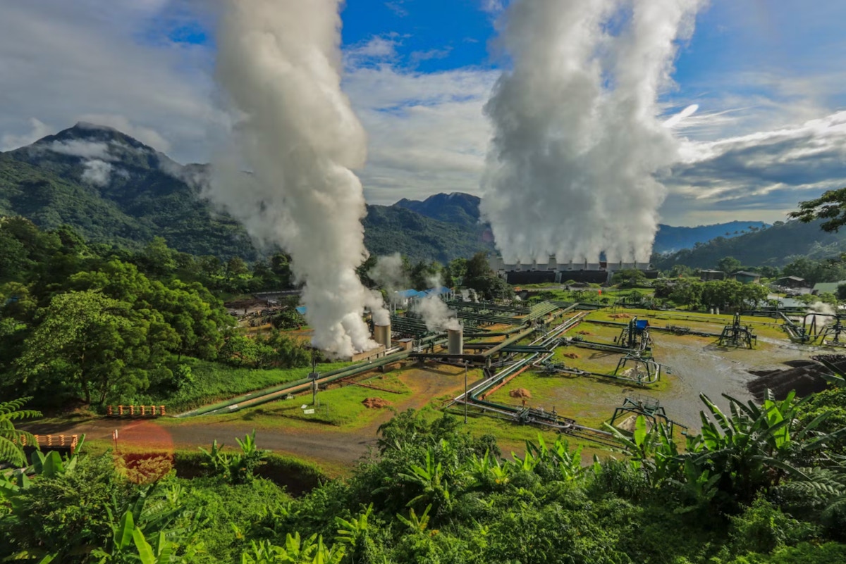 Philippine power giant inks deal with Sinar Mas to tap Indonesia's vast geothermal resources