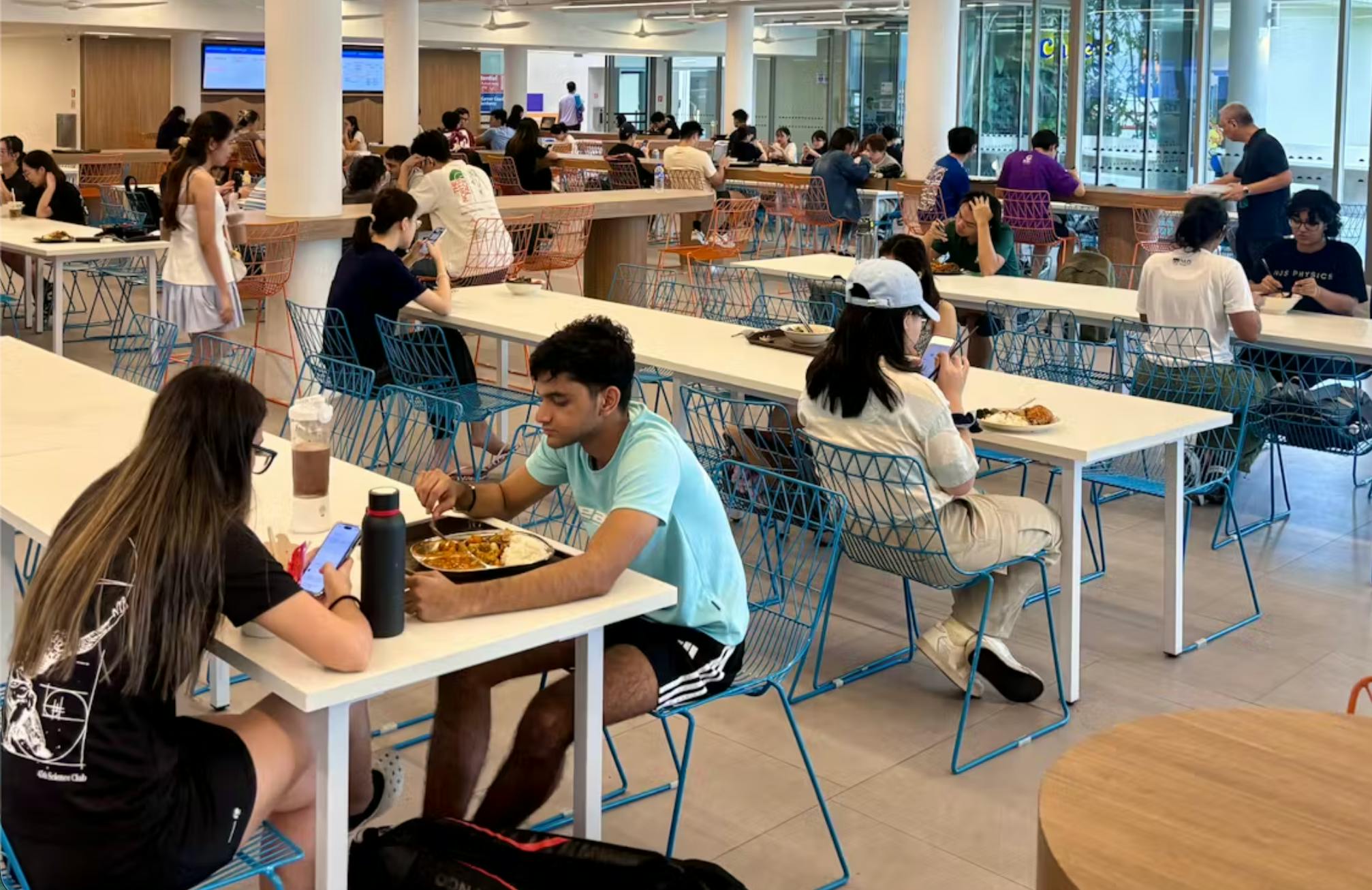 Singapore university trials carbon-labelled meals on campus menus