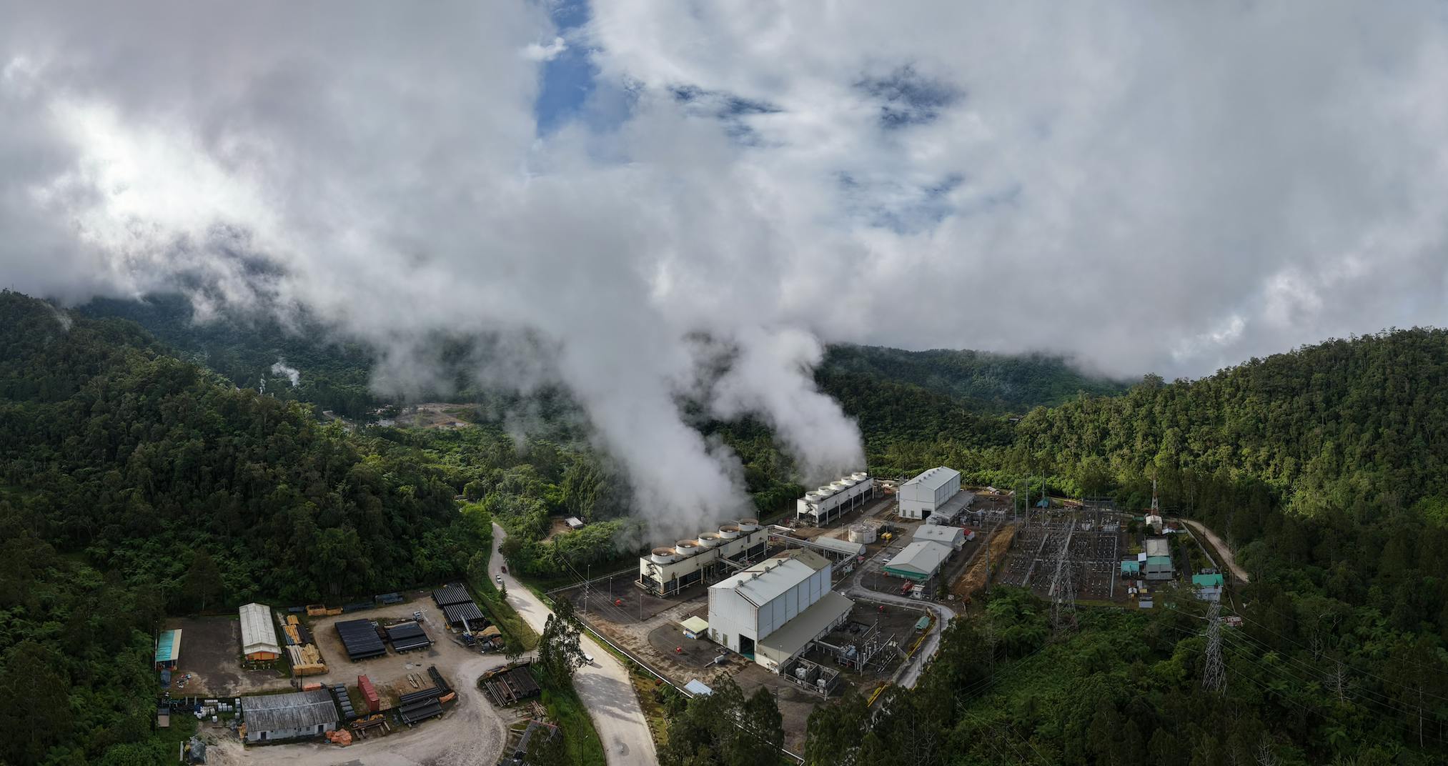 Mt Apo geothermal complex