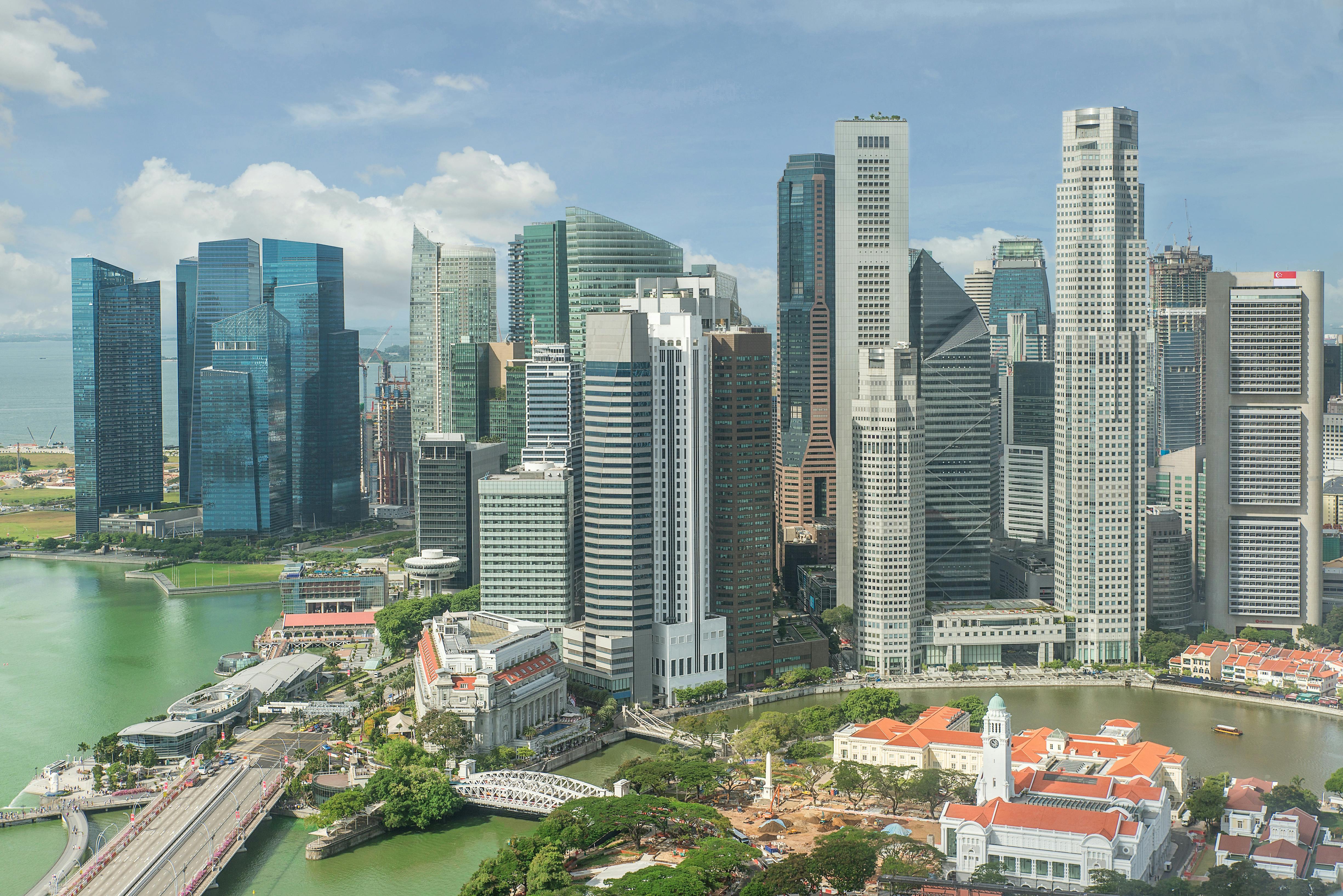 Singapore-skyline-Eco-Business