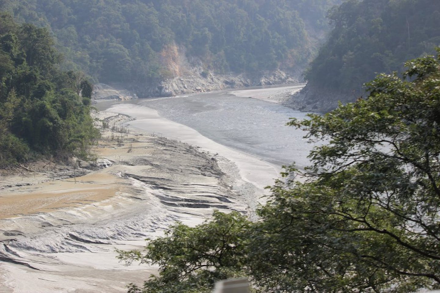 Asia-Pacific, Climate Change, Editors' Choice, Environment, Featured, Headlines, Humanitarian Emergencies, TerraViva United Nations CLIMATE CHANGE India Glacier Disaster: In a Warming World is there no Less Lethal Way to Power Development?