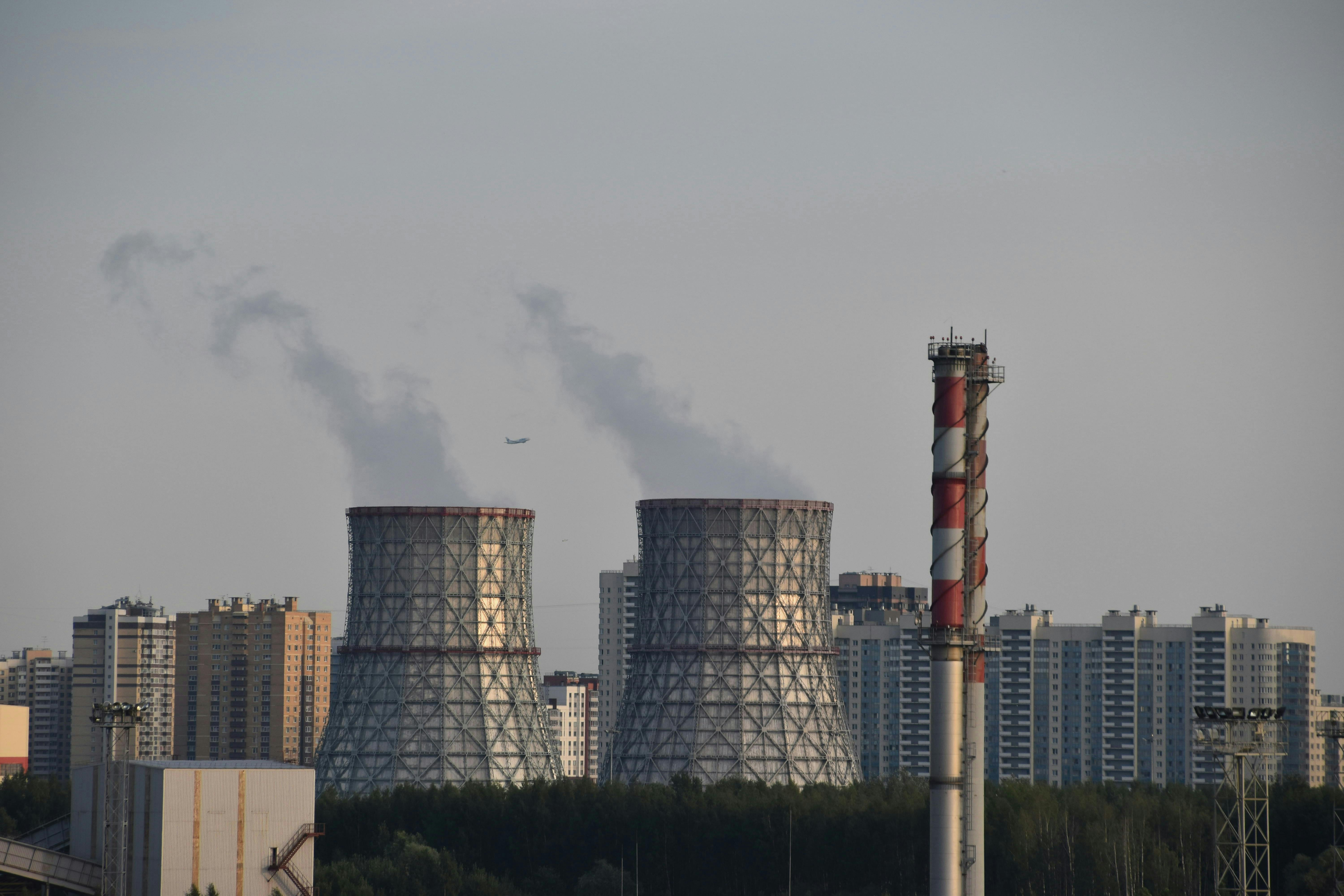 Power_Plant_Smokestack_Russia