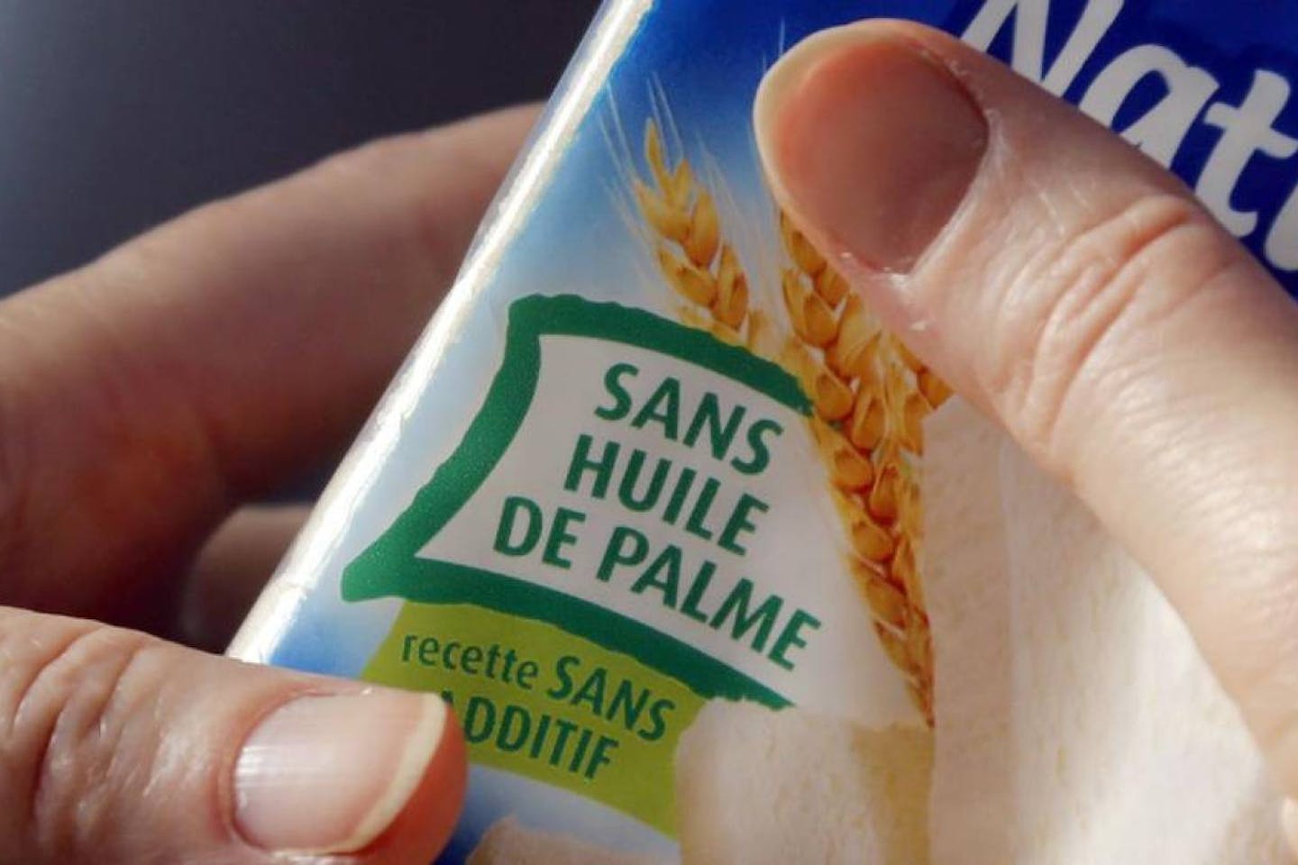 bread with no palm oil sign