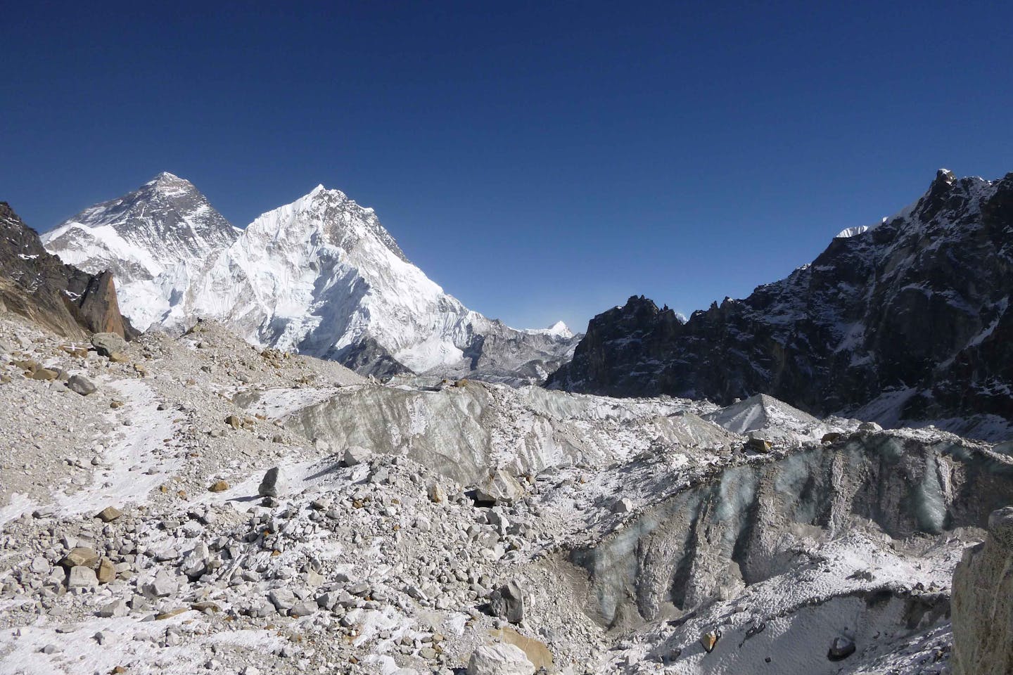 Changri Nup glacier (Everest region)