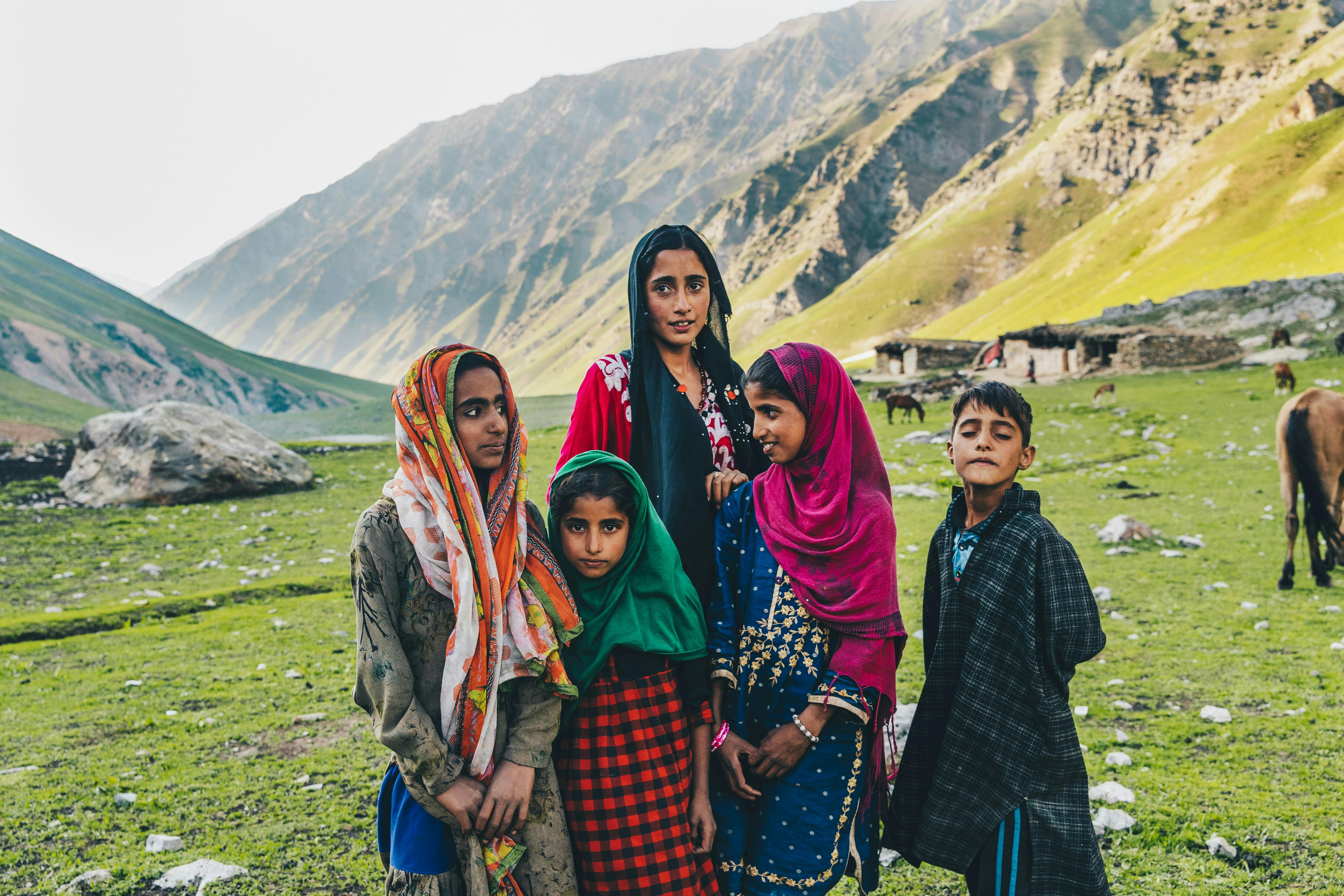 Kashmir_Nomads_Women_Children