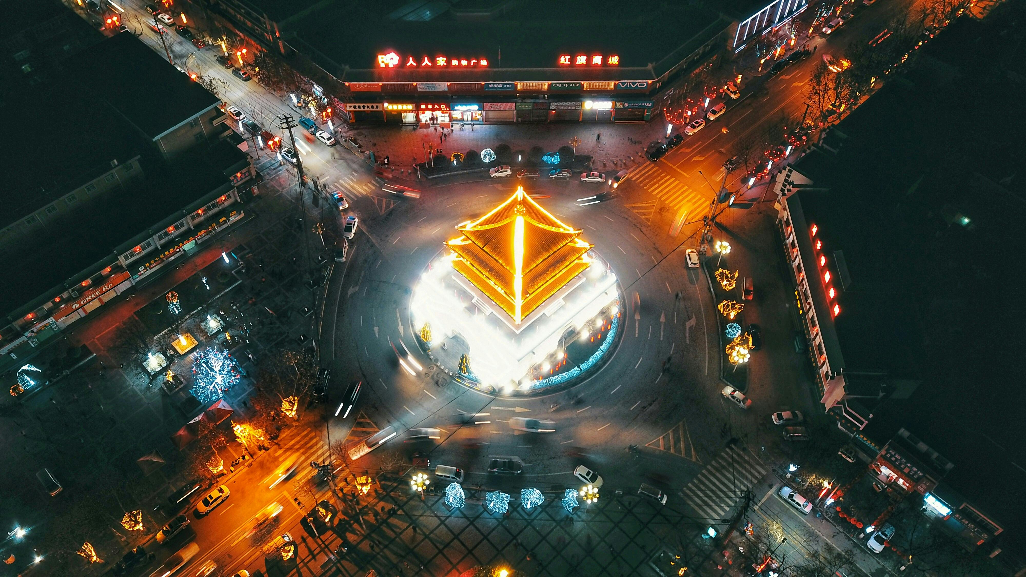 Roundabout_Night_Light_China