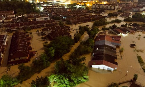 Tracking the Malaysia floods: a visual story