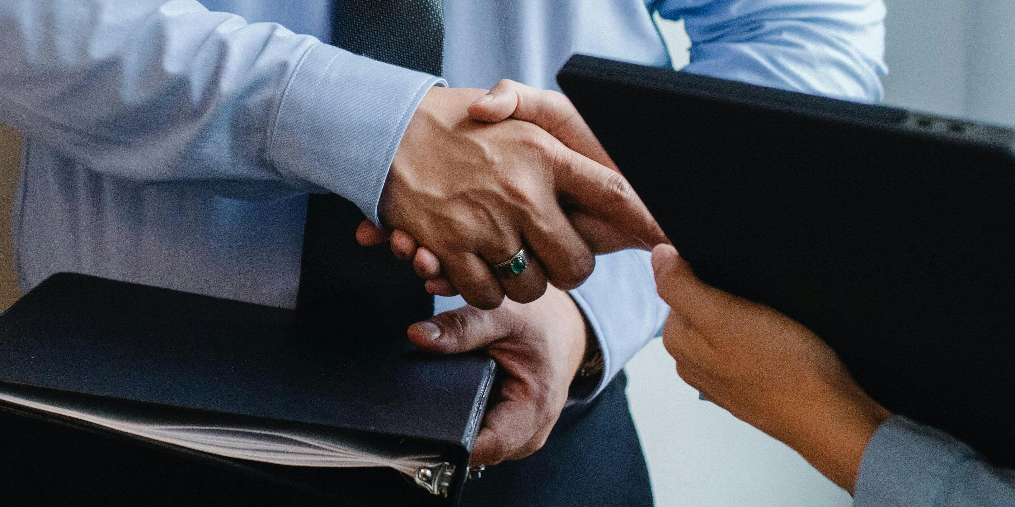 executive_compensation_commentary_bursa